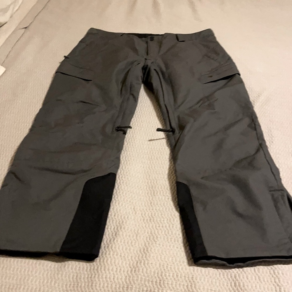 Men’s obermeyer snow pants
